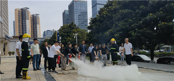 2023-6-29  貴州陽(yáng)光產(chǎn)權(quán)交易所有限公司召開(kāi)安全生產(chǎn)專(zhuān)題會(huì)暨“安康杯”知識(shí)競(jìng)答、消防安全火災(zāi)疏散逃生演練活動(dòng)圖片4.png