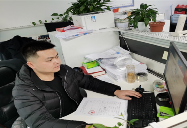 表彰先進(jìn)，宣揚(yáng)典型——貴州陽(yáng)光產(chǎn)權(quán)交易所有限公司王得天同志被中共貴陽(yáng)市委評(píng)為“愛(ài)國(guó)擁軍先進(jìn)個(gè)人”