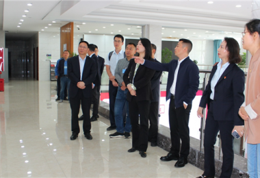 貴州省公共資源（國有產權）交易中心赴六盤水市公共資源交易中心交流座談