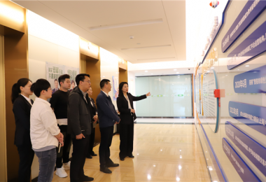 貴陽產控集團黨委委員、副總經理唐建到貴州陽光產權交易所調研座談